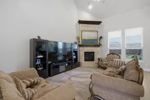 1704 Snowdrop Dr, Celina, TX 75078 - Photo 11