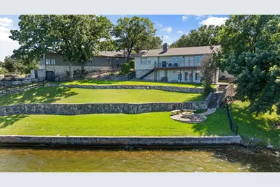 417 Peninsula Court, Granbury, TX 76048 - Photo 35