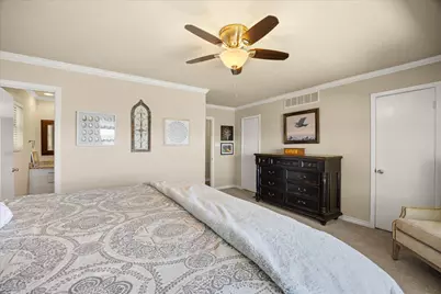 417 Peninsula Court, Granbury, TX 76048 - Photo 23