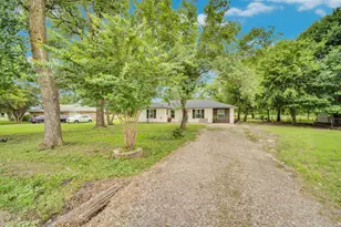 808 Gibson Rd, Waxahachie, TX 75165 - Photo 3