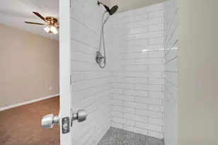 808 Gibson Rd, Waxahachie, TX 75165 - Photo 7