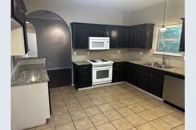 1809 Estates Drive, Mansfield, TX 76063 - Photo 7