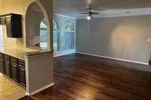 1809 Estates Dr, Mansfield, TX 76063 - Photo 9