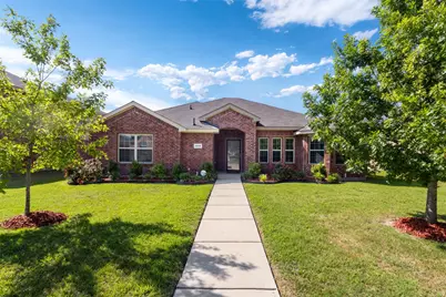1546 Illinois Avenue, Lancaster, TX 75134 - Photo 1