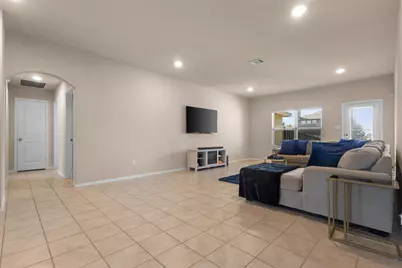 1546 Illinois Avenue, Lancaster, TX 75134 - Photo 13