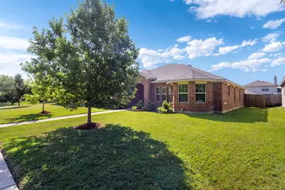 1546 Illinois Avenue, Lancaster, TX 75134 - Photo 11