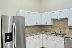 304 Cole St, Garland, TX 75040 - Photo 7