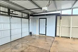 304 Cole St, Garland, TX 75040 - Photo 23