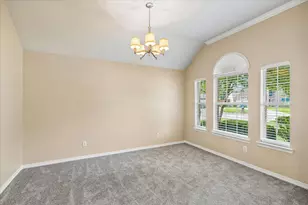 1204 Wildflower Ln, Flower Mound, TX 75028 - Photo 5