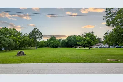 606 Main Street, Greenville, TX 75401 - Photo 3
