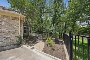 939 Garnet Cove, Oak Point, TX 75068 - Photo 5