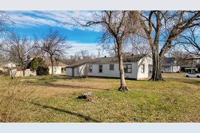 901 Johnson Street, Terrell, TX 75160 - Photo 17
