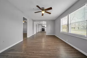 901 Johnson St, Terrell, TX 75160 - Photo 5