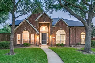 401 Marlow Dr, Flower Mound, TX 75028 - Photo 3