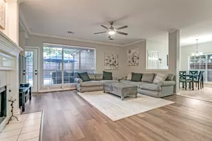 401 Marlow Dr, Flower Mound, TX 75028 - Photo 7