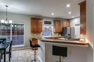 401 Marlow Dr, Flower Mound, TX 75028 - Photo 9