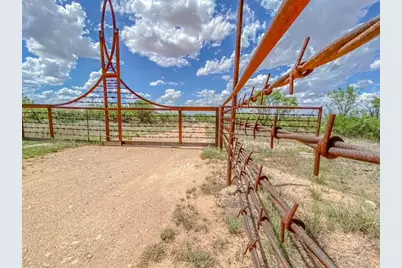 14867 County Road 407, Trent, TX 79561 - Photo 37