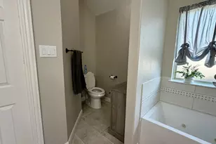 2105 Stonegate Blvd, Bridgeport, TX 76426 - Photo 13
