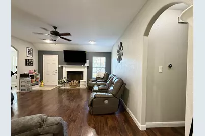 2105 Stonegate Boulevard, Bridgeport, TX 76426 - Photo 17