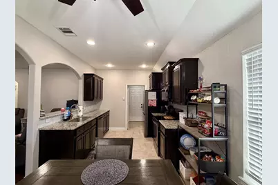 2105 Stonegate Boulevard, Bridgeport, TX 76426 - Photo 7
