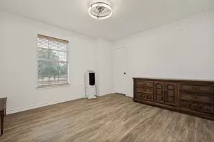 2501 Great Bear Ln, Denton, TX 76210 - Photo 21