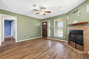 1809 Water Oak Dr, Lewisville, TX 75067 - Photo 5