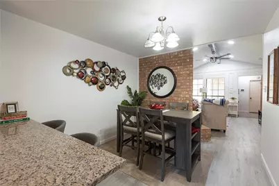 6910 Winding Creek Court, Dallas, TX 75252 - Photo 11
