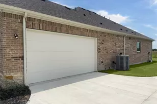 221 Olson Rd, Waxahachie, TX 75167 - Photo 13