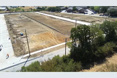 522 N Country Meadow Circle, Cleburne, TX 76033 - Photo 19