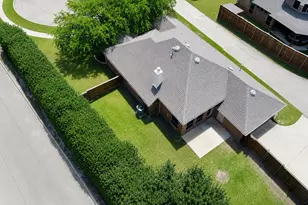 9461 Wichita Trail, Frisco, TX 75033 - Photo 3