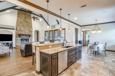 12416 Indian Creek Drive, Fort Worth, TX 76179 - Photo 15