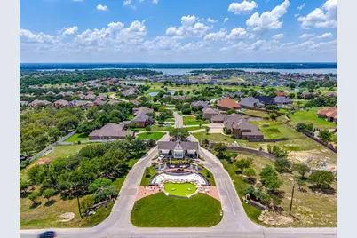 12416 Indian Creek Drive, Fort Worth, TX 76179 - Photo 3