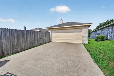 1844 McNeely Street, Lancaster, TX 75134 - Photo 21