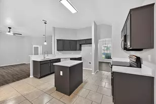 1844 McNeely St, Lancaster, TX 75134 - Photo 7