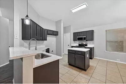 1844 McNeely Street, Lancaster, TX 75134 - Photo 5