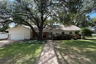 3100 Cortez Dr, Fort Worth, TX 76116 - Photo 1