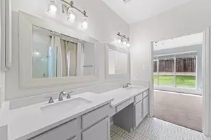 207 Deerpath Rd, Hickory Creek, TX 75065 - Photo 21