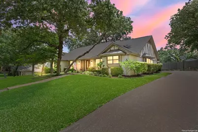 12000 Sandalwood Drive, Woodway, TX 76712 - Photo 1