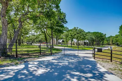 1410 Ellis Road, Weatherford, TX 76088 - Photo 3
