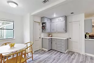 922 Tamara Ln, Grand Prairie, TX 75051 - Photo 15