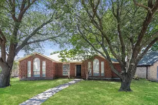 415 N Gaston Dr, Wylie, TX 75098 - Photo 1