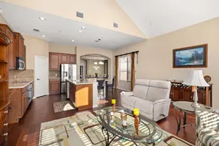 1912 Lantana Ln, Irving, TX 75063 - Photo 9