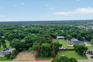 10618 Bruton Rd, Dallas, TX 75217 - Photo 1