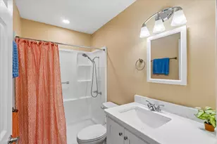 321 Lorna St, Burleson, TX 76028 - Photo 19