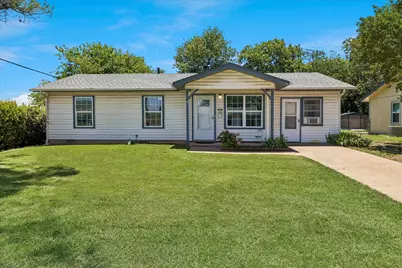 321 Lorna Street, Burleson, TX 76028 - Photo 1
