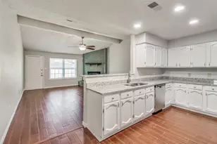 1825 Bette Dr, Mesquite, TX 75149 - Photo 9