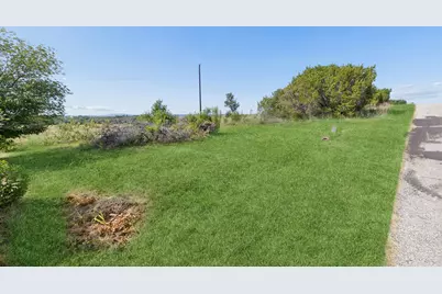 3411 Oak Hill Drive, Granbury, TX 76048 - Photo 3