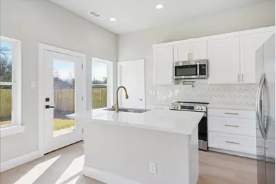 113 Church Street, Waxahachie, TX 75165 - Photo 11
