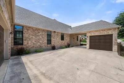 8450 Waterfront Court, Fort Worth, TX 76179 - Photo 35