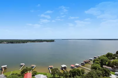 222 Wedgewood Drive, Mabank, TX 75156 - Photo 1